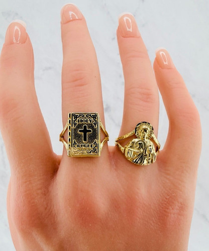 Stunning 10k gold - stunning, ring